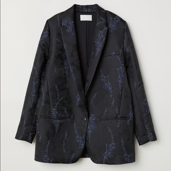 Oversized Single Breast Blazer size small - Picture 11 of 13